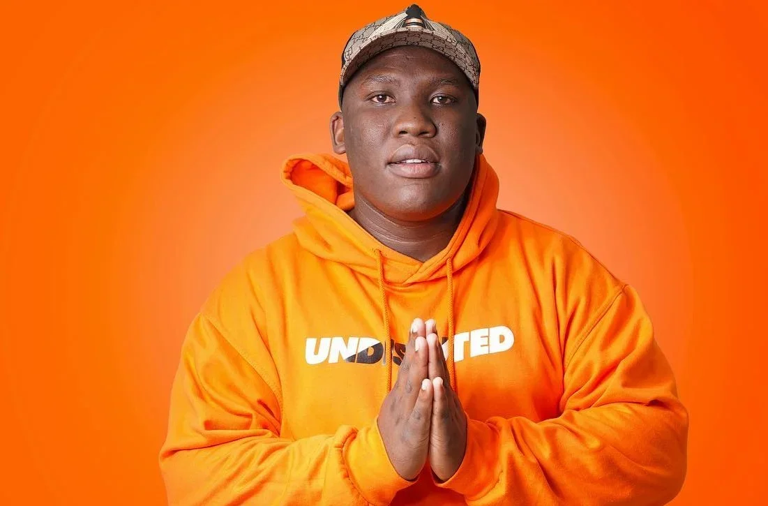 Busta 929 dp picture